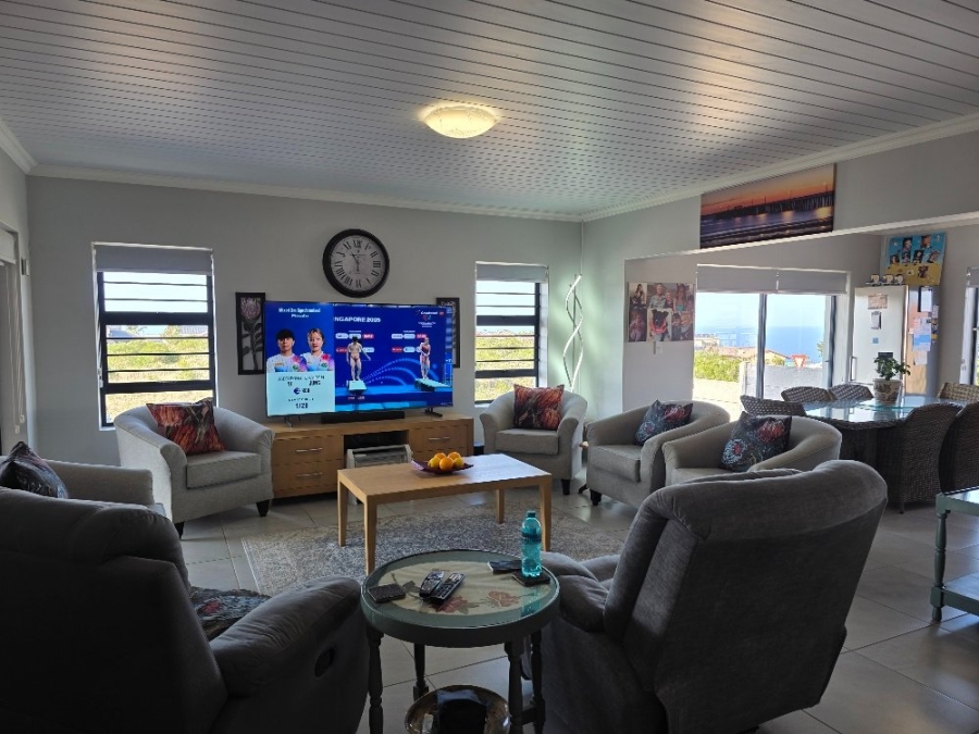 3 Bedroom Property for Sale in Dana Bay Western Cape